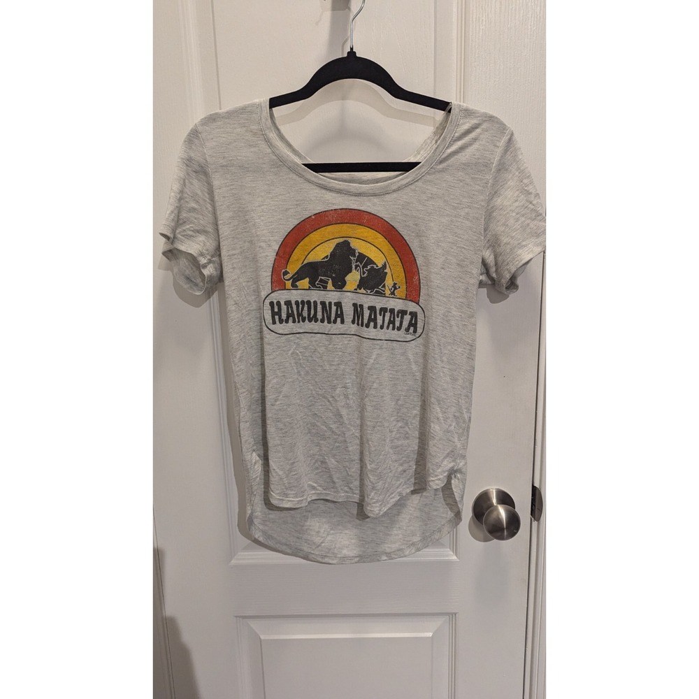 Disney Hakuna‎ Matata T shirt Size Medium